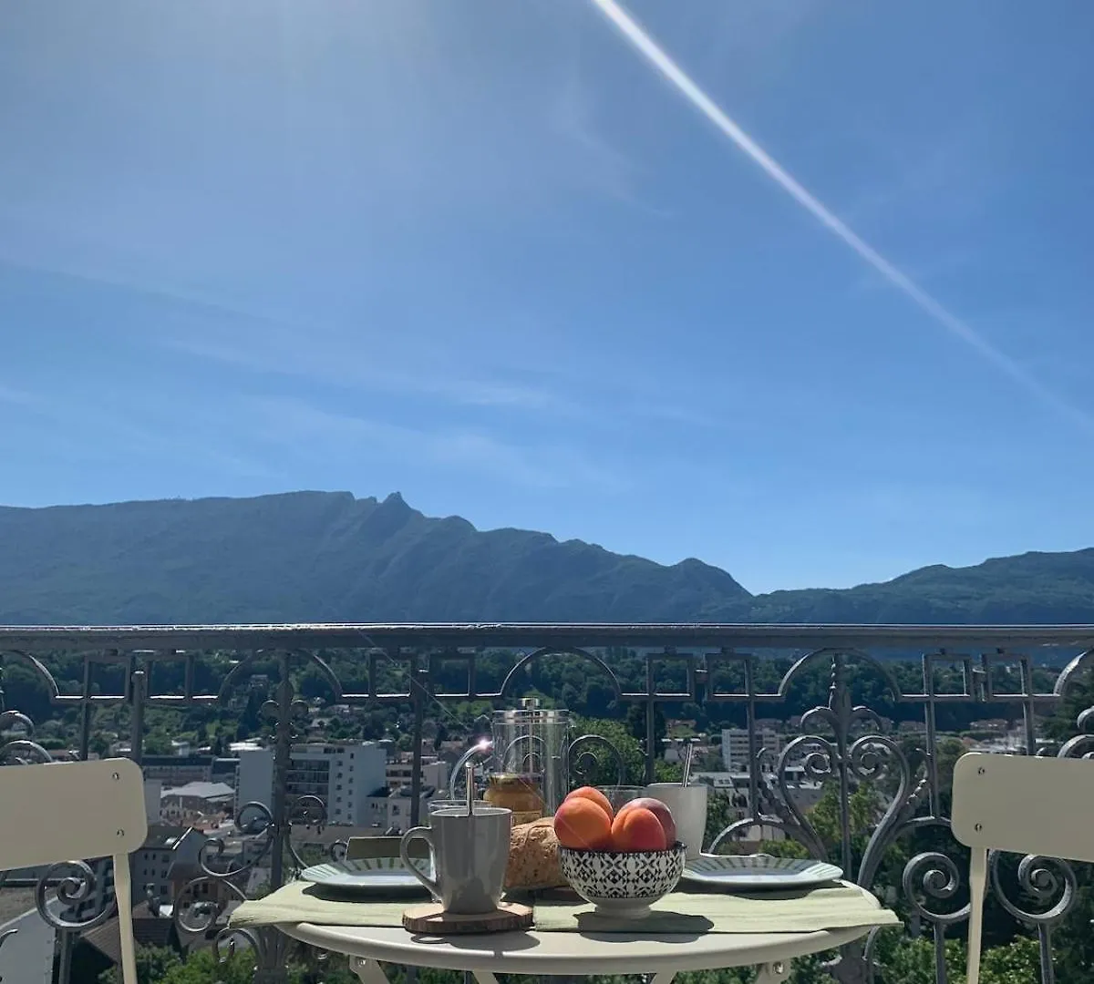 Studio Centre Ville, Parking, Balcon, Piscine Aix-les-Bains Apartmán