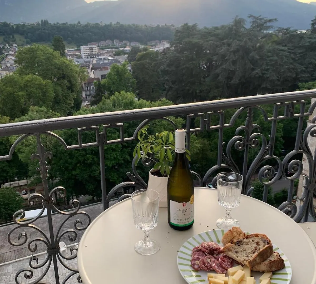 Studio Centre Ville, Parking, Balcon, Piscine Aix-les-Bains Francie